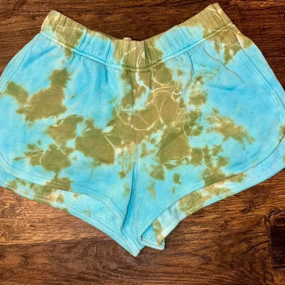 Pink Victoria's Secret Blue And Brown Tie Dye Fleece Shorts Size M